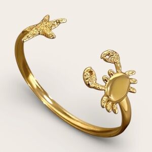 Gold Tone Stainless Steel Crab Starfish Open Cuff Bracelet Coastal Style